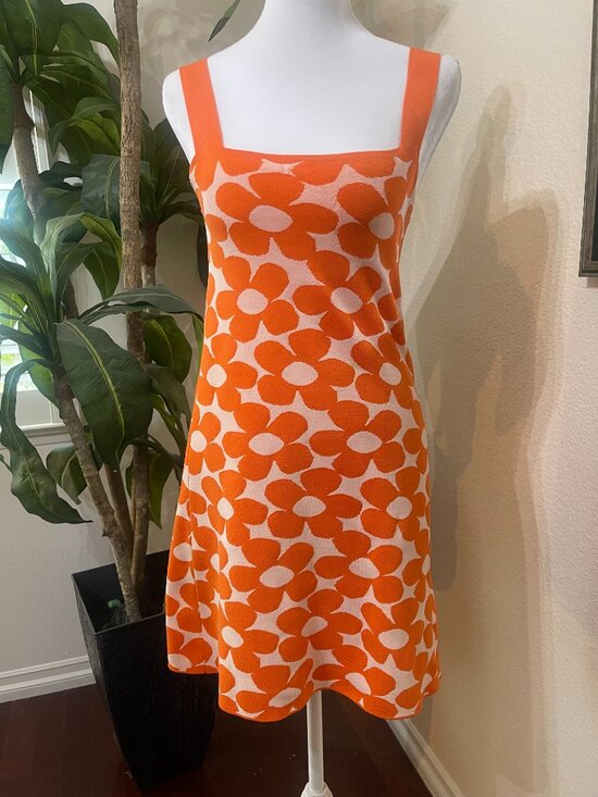 Zara Dresses & Skirts - Zara Orange Floral Jacquard Knit Mini Dress M